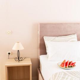Houmis Apts & Studios, hotel in Agios Georgios Pagon