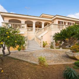 Casa Can Pou, hotel in Cala Millor
