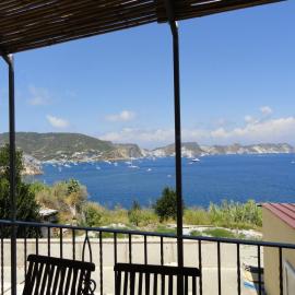 AzzurroMare Ponza Rooms Sea View by Caseaponza it, hotel in Ponza