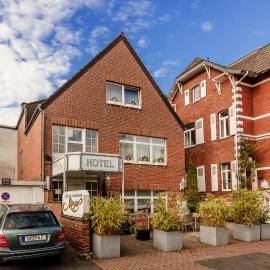 Hotel Meyer, hotel u gradu 'Bergheim'