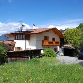 Appartment Gsolerhof, hotel in Castelrotto