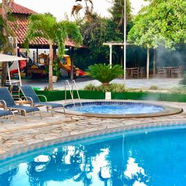 Pousada das Aguas, hotel in Caldas Novas