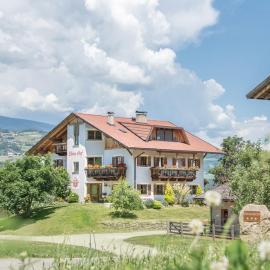 Ebenhof, hotell sihtkohas Collepietra