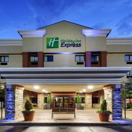 Holiday Inn Express Hotel Fort Campbell-Oak Grove by IHG, hotel v destinaci Oak Grove