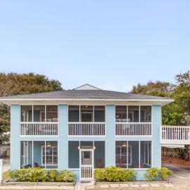 Palm Boulevard 2403 - Downstairs