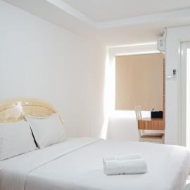 Stylish and Posh Studio Baileys Apartment By Travelio