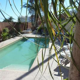 Guesthouse en Coveta fumà- El Campello, hotel in El Campello