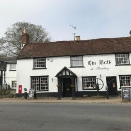 रेडिंग में, होटल Bull Inn