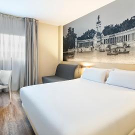 B&B HOTEL Madrid Aeropuerto T1 T2 T3, hotel u Madridu