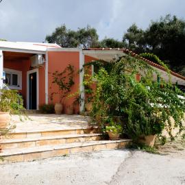 Paleokastritsa में, होटल Eftyxia apartments