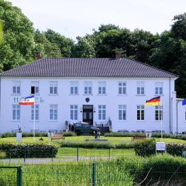 Ostsee-Gutshaus Am Salzhaff Pepelow nähe Rerik- am Meer residieren!, hotell i Klein Strömkendorf