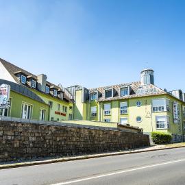 Hotel Tanne, hotel em Saalfeld