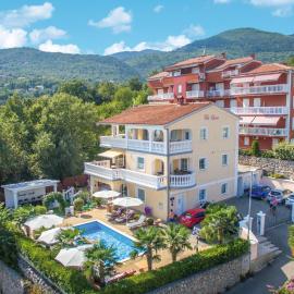 Apartments Villa Chiara Opatija, hotel sa Ičići