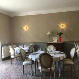 Les 2 grives - auberge restaurant, hotel in Bras-dʼAsse