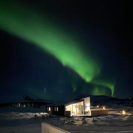 Kerbyggd: Luxury house and cottage in golden circle, Hotel in Selfoss