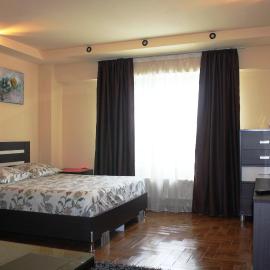 Alba Iulia square Premium Studio 1, hotel a Bucarest