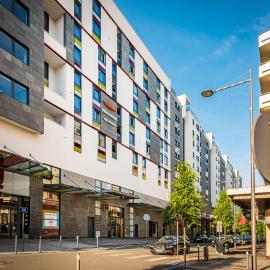 Apparthotel Privilodges Carré de Jaude، فندق في كليرمون فيران