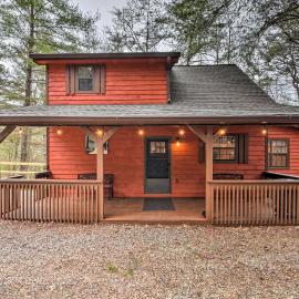 Modern Cabin w/ Deck in the Blue Ridge Mountains!