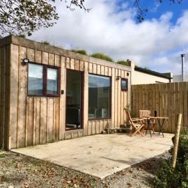Ade's River Cabin