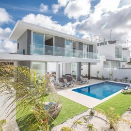Olivine Pearl Villas, hotell i Protaras