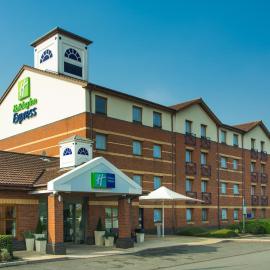 Holiday Inn Express Derby Pride Park by IHG, מלון בדרבי