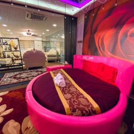 J Boutique Hotel 新张优惠 – hotel w mieście Muar