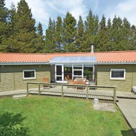 Holiday Home Fyrrevænget Blåvand, hotel u gradu Blaavand