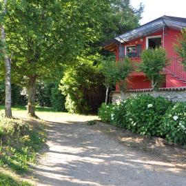 la casa rossa nel bosco, hotel Cantùban
