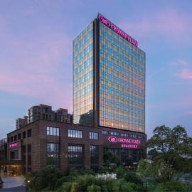 Crowne Plaza Deqing Moganshan by IHG, готель у місті Deqing
