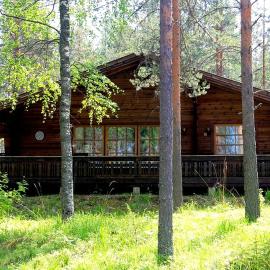 Коттедж на берегу живописного озера, hotell sihtkohas Kerimäki
