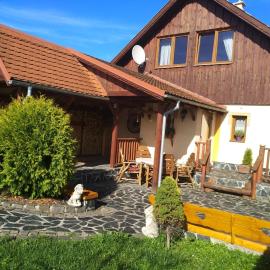 Cozy family house, hotel a Odorín