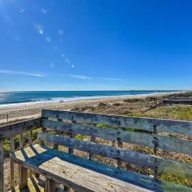 'Hannah's Place' - Quaint & Cozy Apt by the Beach!, hotelli kohteessa Emerald Isle