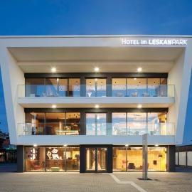 Hotel im LESKANPark, hotel en Colonia