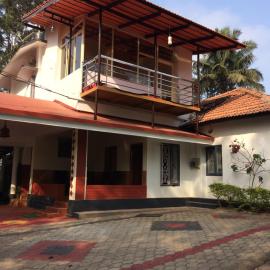 LAZY DAYS Wayanad, Hotel in Cherambādi