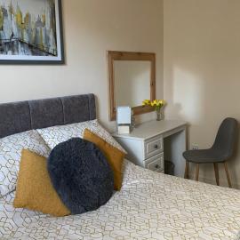 River bank apartment, hotel in Bethesda