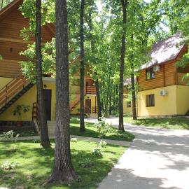Вілія, hôtel à Lomacineţi