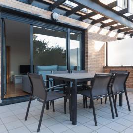 Ulia Apartments- Garden Boutique & 1 Free Parking Space, hotel in San Sebastián