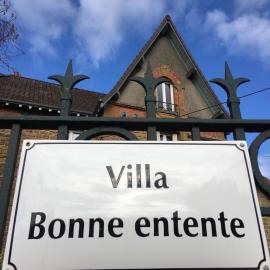 Villa bonne entente avec escape game، فندق في Donchery