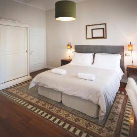 Piazza Duomo Deluxe: Cecina'da bir otel