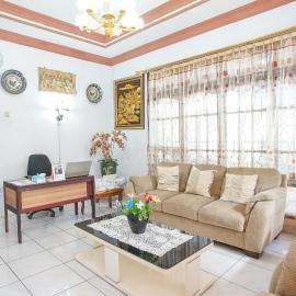 PAS Residence, hotel in Paniki