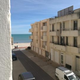 Le Moussaillon - F2 à 20 m de la plage, hotel in Palavas-les-Flots