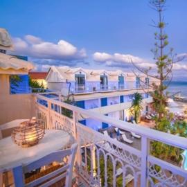 Pierros Hotel, hotel Laganászban