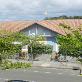 Maison mitoyenne proche de la plage, hotel in Biscarrosse-Plage