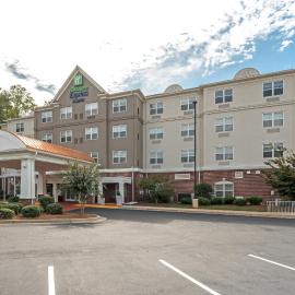 Holiday Inn Express Hotel & Suites Lagrange I-85 by IHG, hotel in La Grange