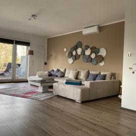Stadtvilla Intzeplatz - Apartment Sylt, хотел в Ремшайд