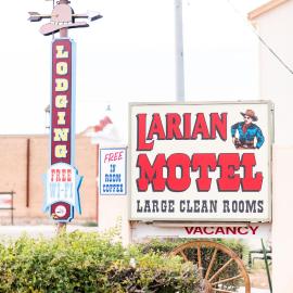 Larian Motel, hotel v destinácii Tombstone