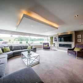 Carus House @ Carus Green, hotel in Kendal