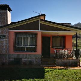 La Casina, hotel em Sevares
