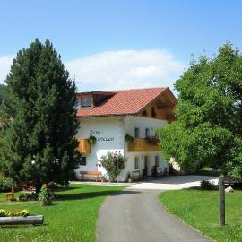 Haus Bergfrieden, Hotel in Kastelruth