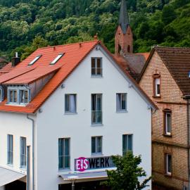 Gästehaus Eschers Eiswerk, hotel in Annweiler am Trifels